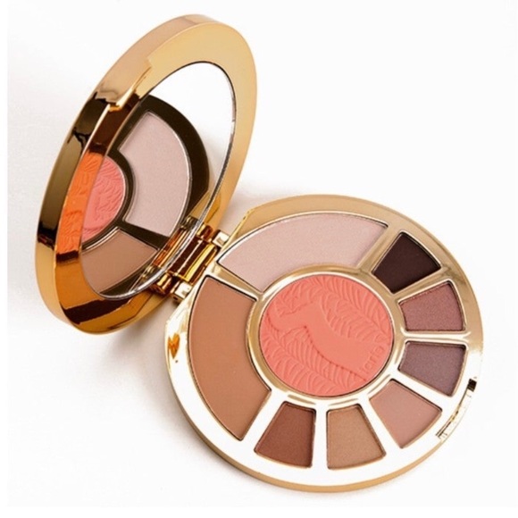 Tarte Showstopper Clay Eyeshadow Palette - Picture 2 of 5